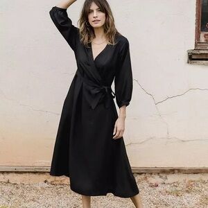 Tradlands Lily Wrap Dress Medium